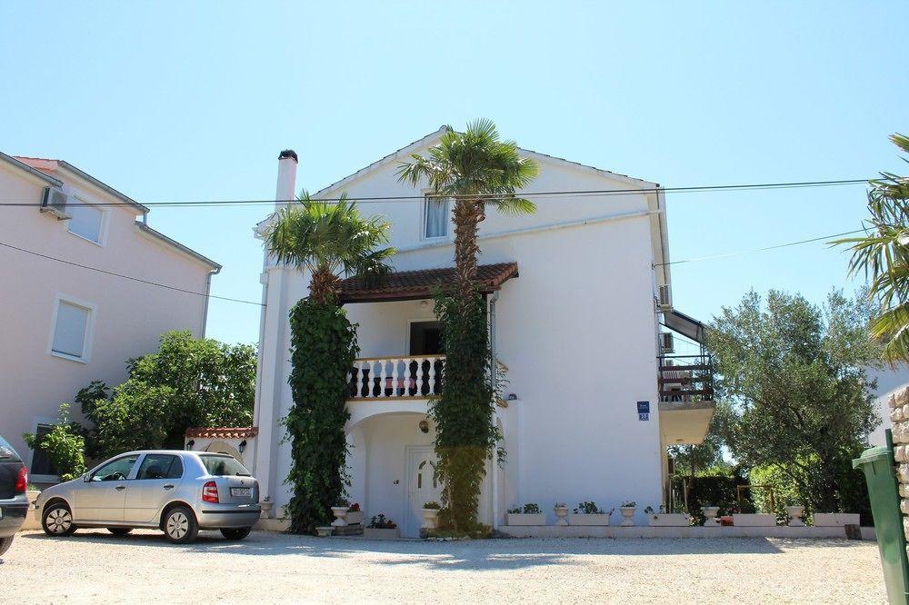 Villa Vilma Sukosan Exterior photo